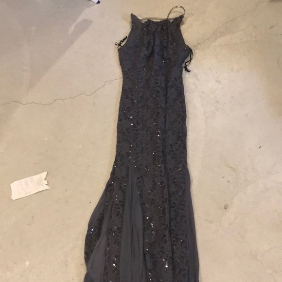 Blue formal gown - Picture 1 of 5